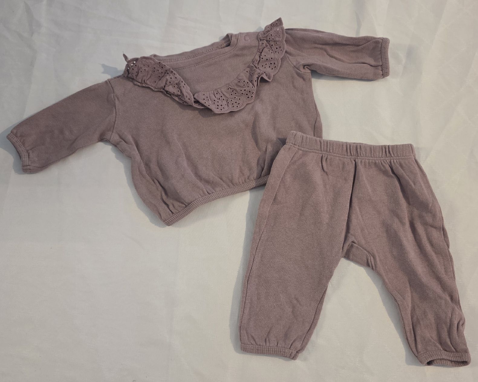 Lotti & Set di vestiti: Baby Kleider Set Grösse 50/56 – Usato da Hermrigen venduto da R20121989 2