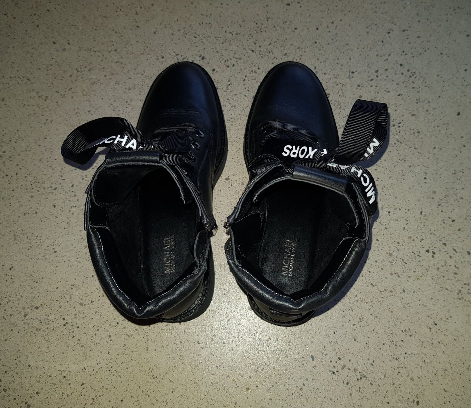 Michael Kors Scarpe da donna: Michael Kors Lederstiefeletten Grösse 37.5 – Nuovo (secondo la descrizione) da Basel venduto da Birs868 4