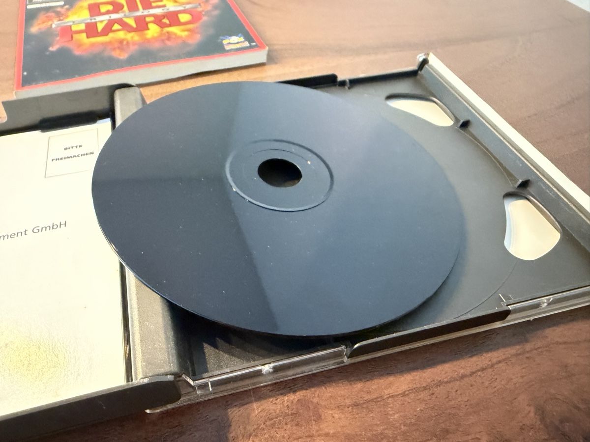 Sony Spiele: Die Hard Trilogy für PS1 – Gebraucht aus Thunstetten von Virus_33 2