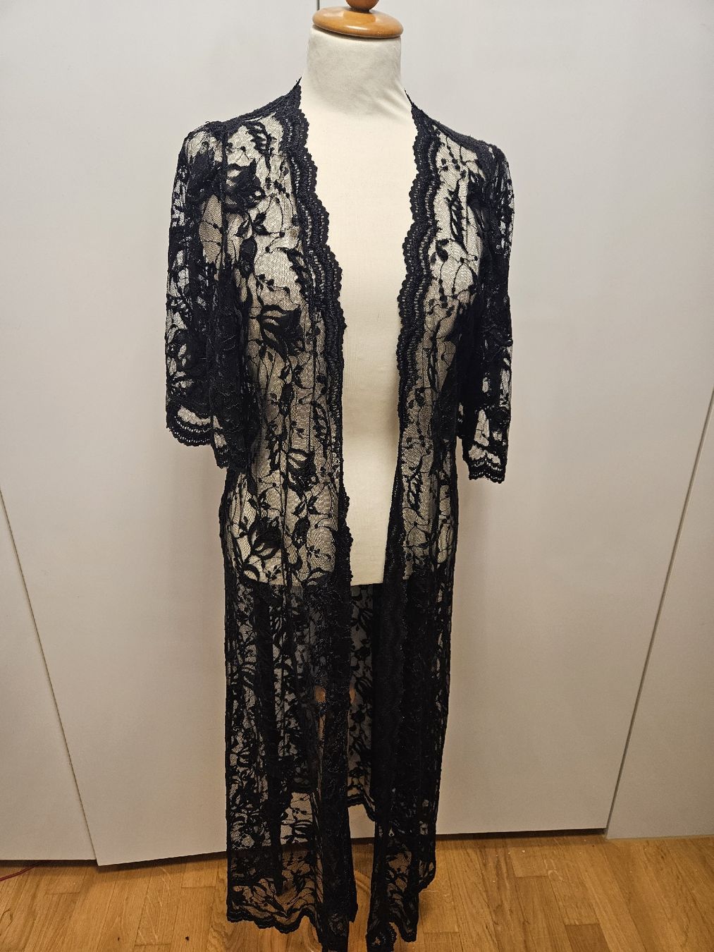 Kimono: Vintage Boho Hippie Kimono – Usato da Zürich venduto da ColdCoffee 1