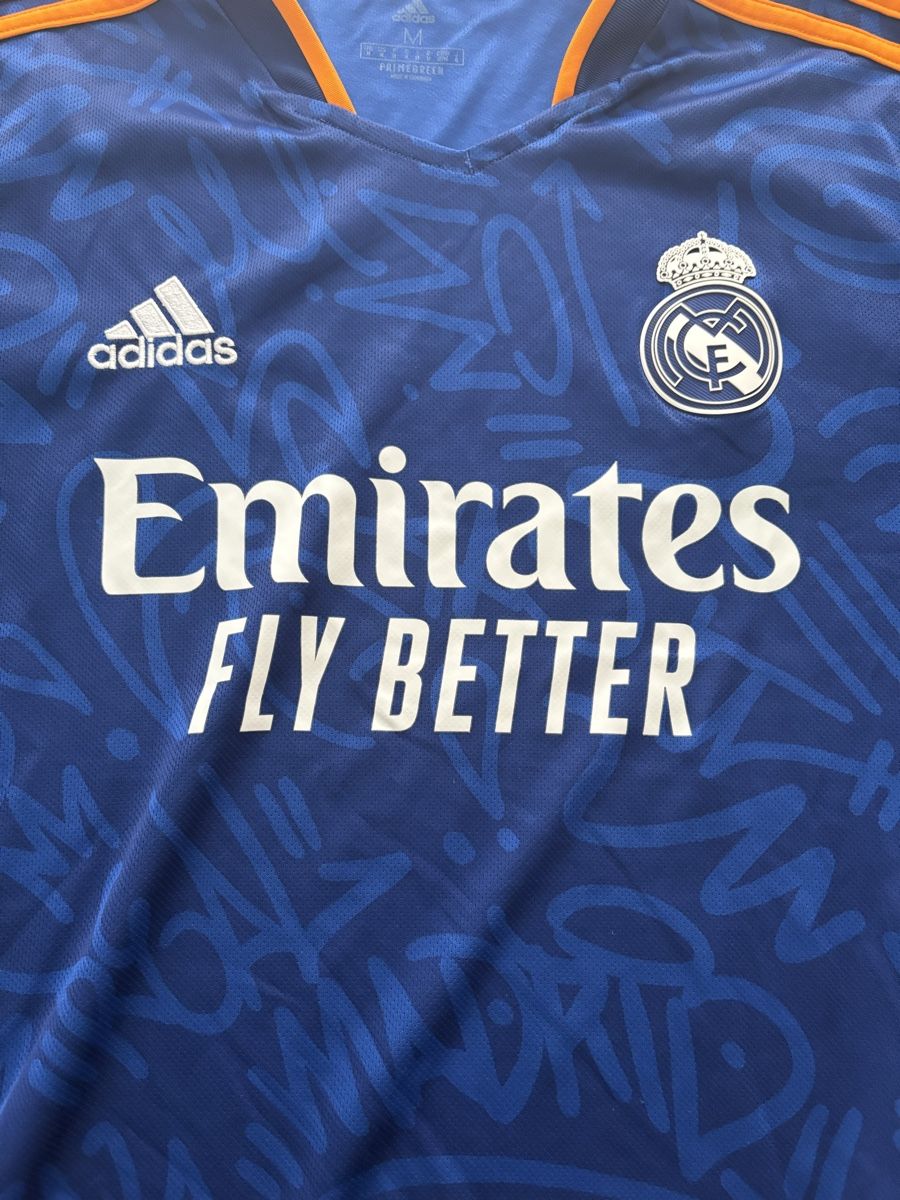 Real Madrid Maillots de corps & Pantalons: Real Madrid Trikot 21/22 – D'occasion à Domat/Ems par tim_lq6b 3