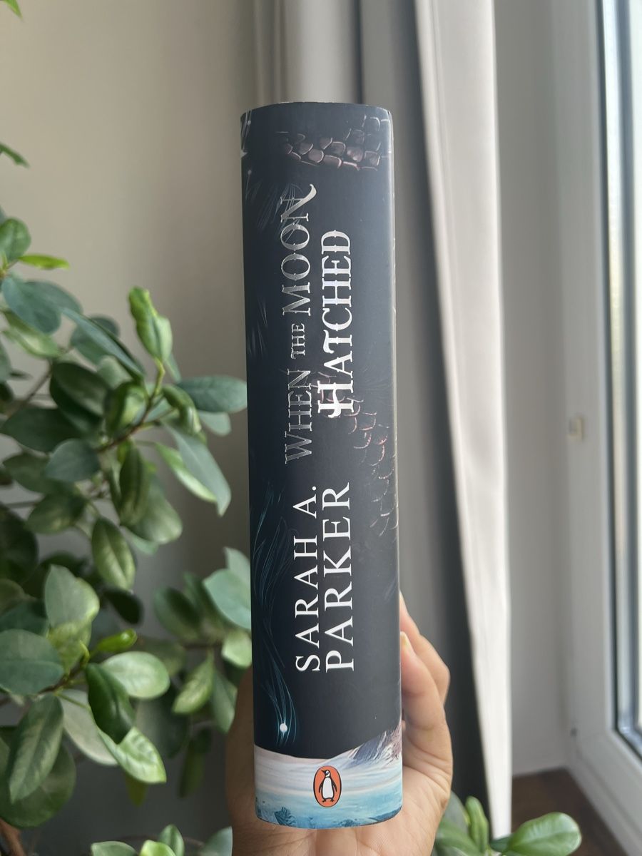 Livres: When the Moon Hatched von Saraah Parker – Neuf (Voir description) à Glattbrugg par readsy 2
