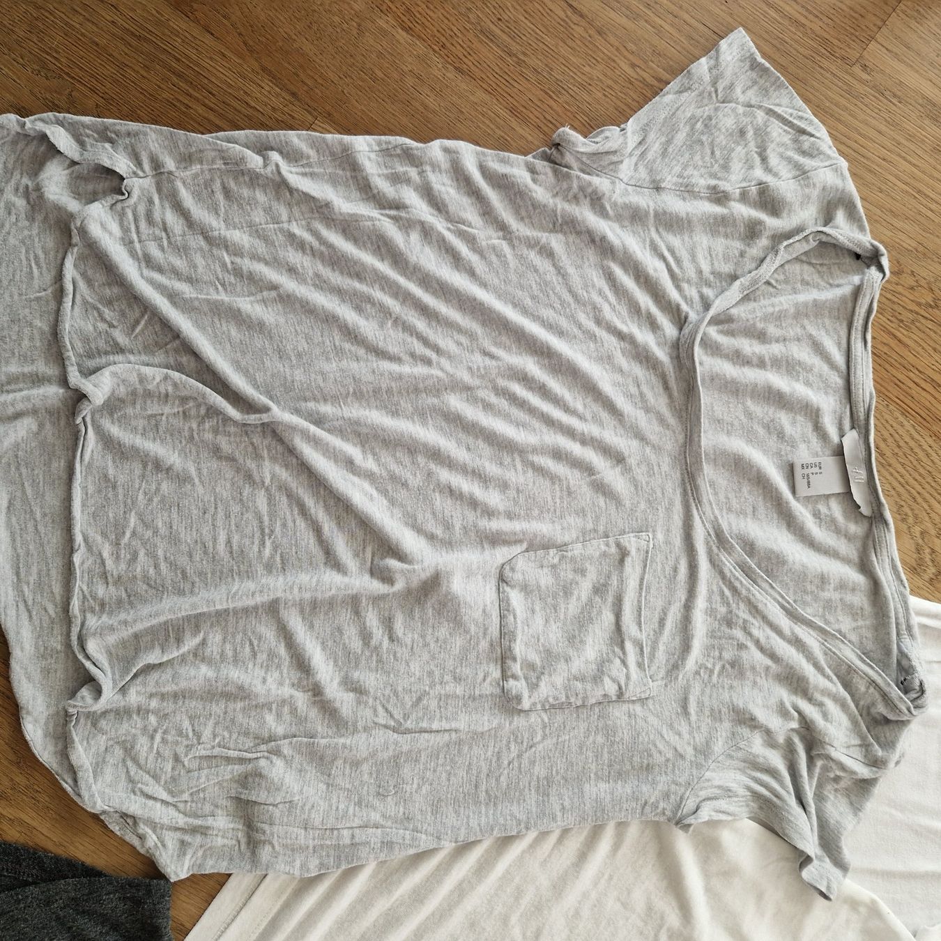 Lotti di vestiti: 4 Damen T-Shirts Gr. S – Usato da Nendeln venduto da Zopfie_ 1