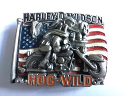 Gürtelschnalle Harley Davidson Hog Wild emailliert