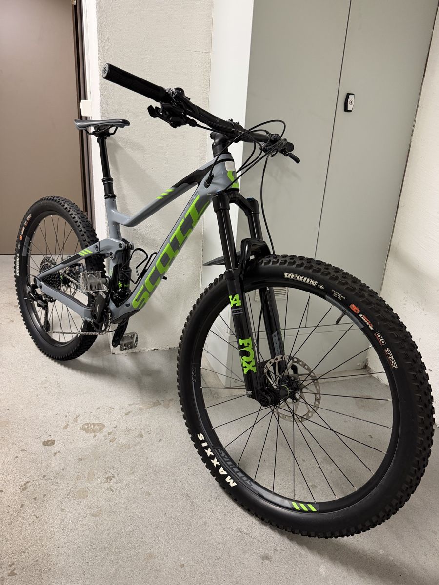Scott Biciclette: Scott Genius 720 Carbon Fully – Usato da Alpnach Dorf venduto da FO91 1