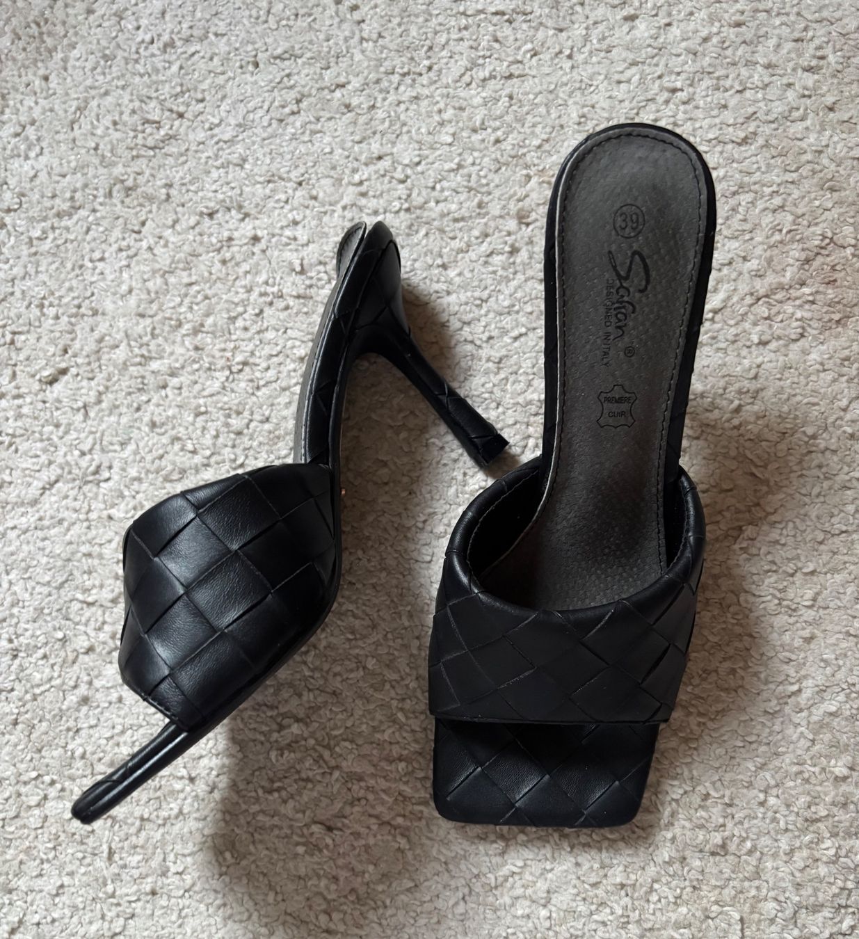 Scarpe da donna: Pumps High Heels Sandalen Gr.38 – Usato da Winterthur venduto da Bilure 1