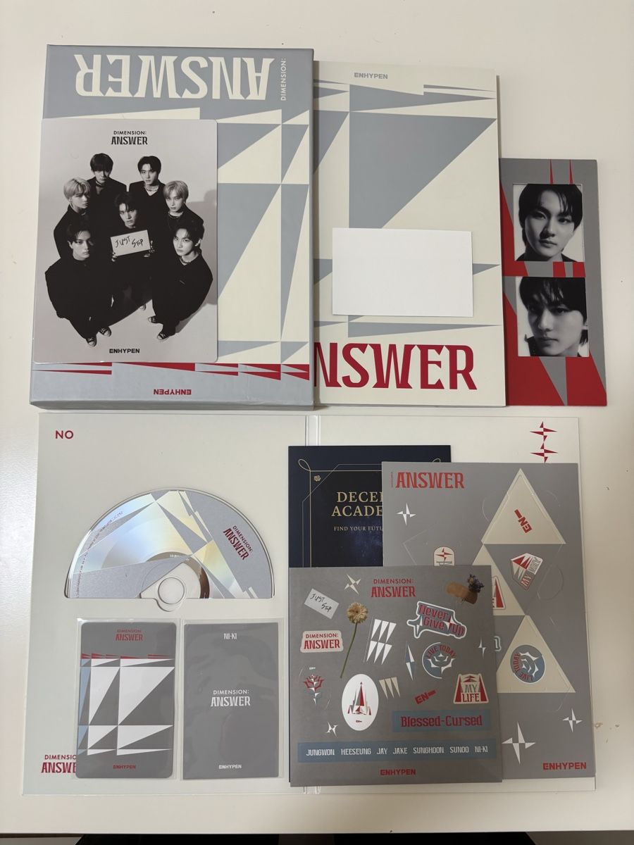 Albums: Enhypen Answer Album – D'occasion à Oberentfelden par Hain_shopp