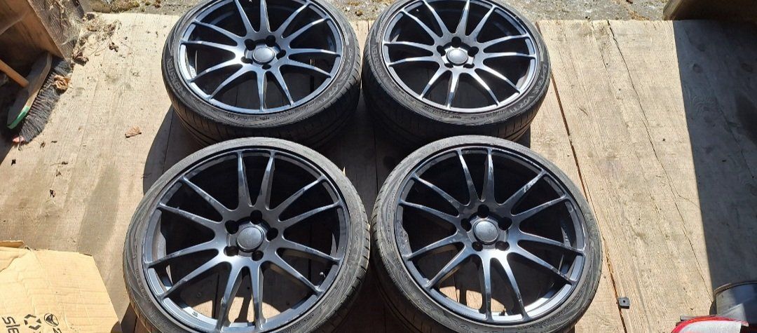 Pneus & Roues: Jantes 5x114.3 mitsubishi lancer – D'occasion à Les Enfers par Begnon