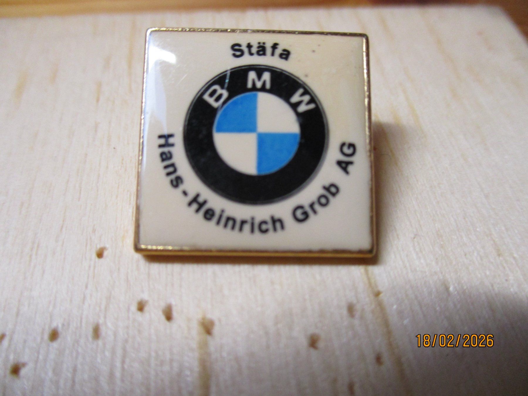 BMW Placchette & Badge: BMW Hans Heinrich Grob Stäfa Pin – Nuovo (secondo la descrizione) da Felsberg venduto da sanwill