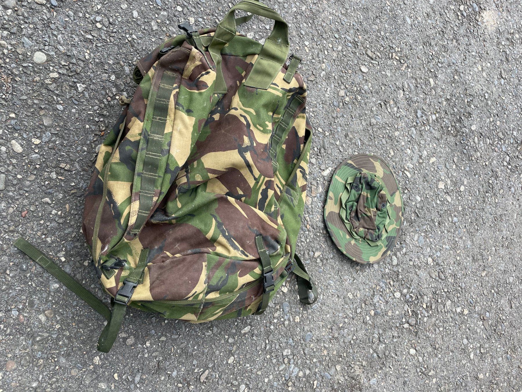 Zaini: Militär Rucksack – Usato da Emmenbrücke venduto da info2021 1
