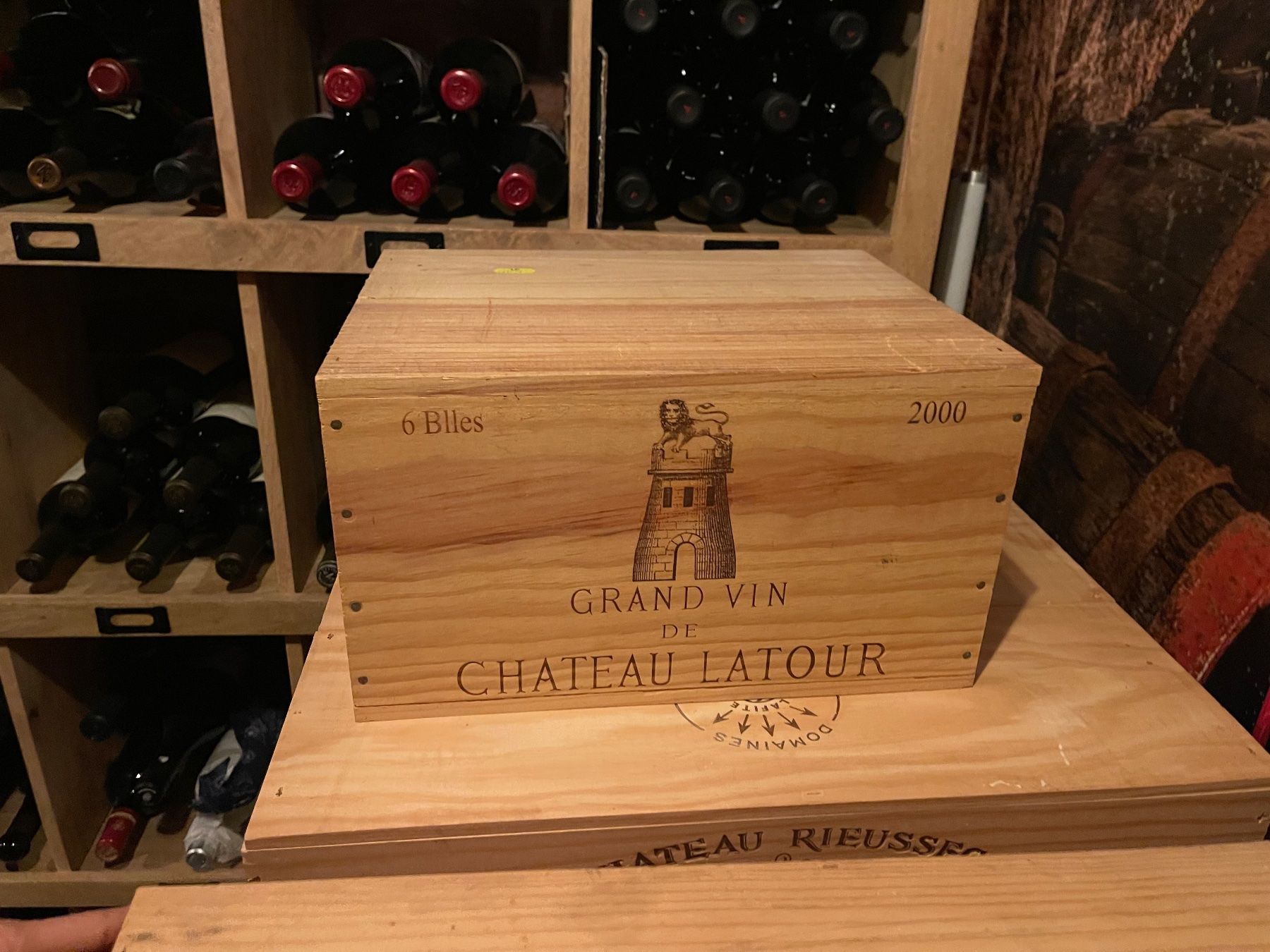 Vino: Château Latour 2000 6er Originalkiste – Nuovo e nell'imballaggio originale da Zumikon venduto da Monte_Rosa
