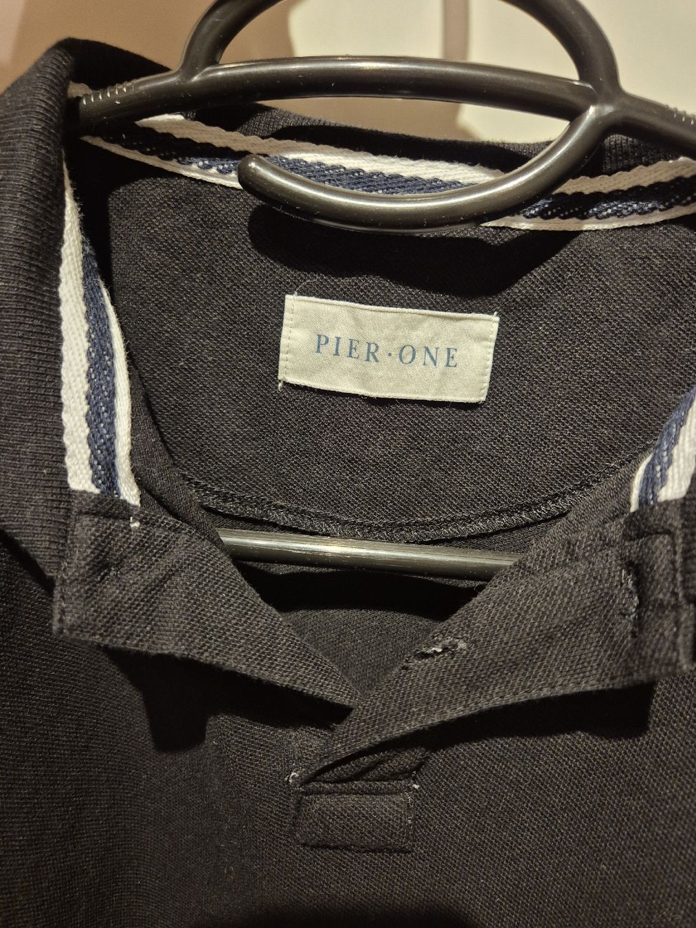 Magliette Polo: Schwarzes Pier One Poloshirt Grösse M – Usato da Känerkinden venduto da melbaumg 2