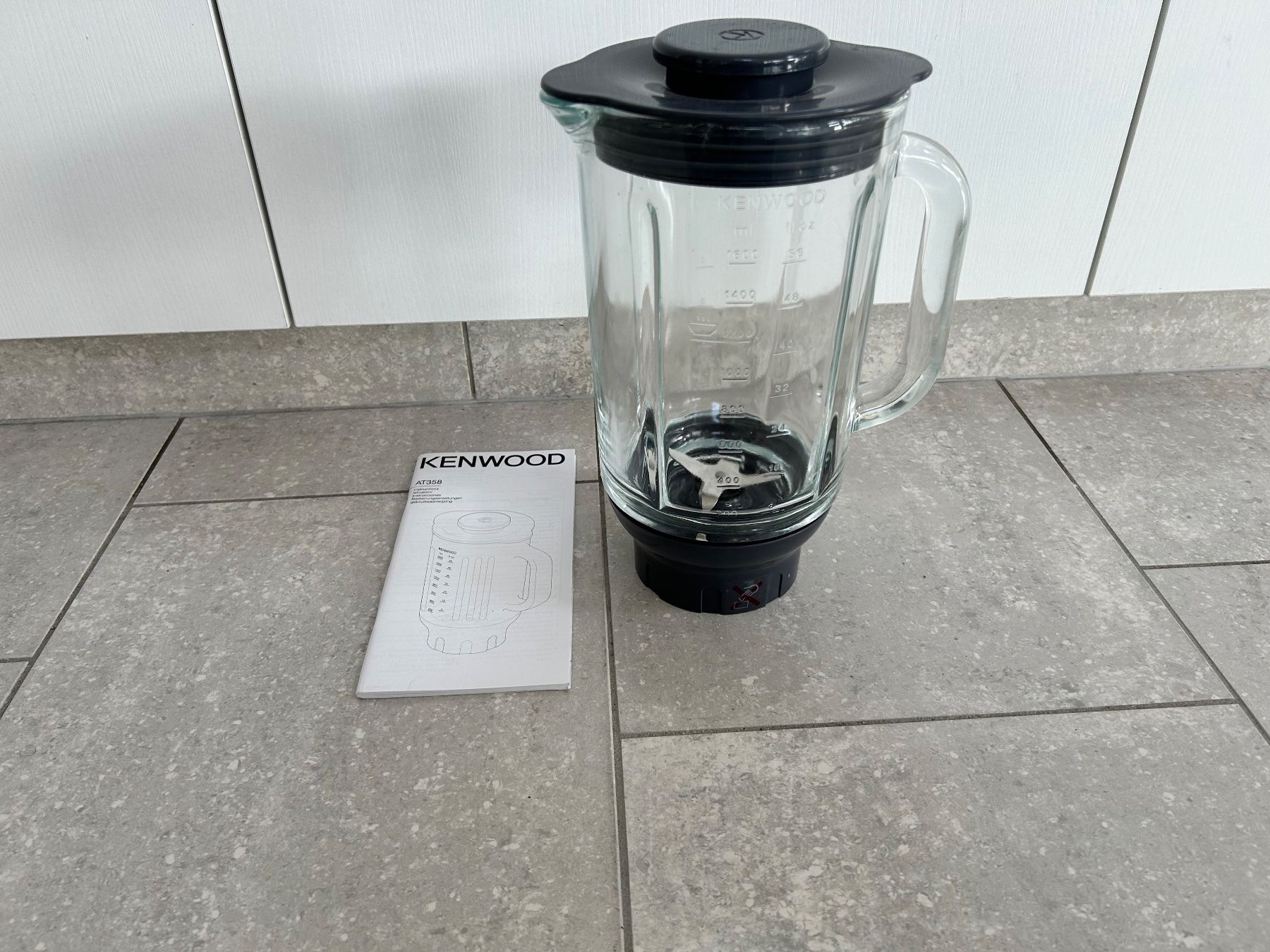 Kenwood Elettrodomestici da cucina: Kenwood Smoothie maker AT385 – Nuovo (secondo la descrizione) da Hausen AG venduto da Monchhichi01