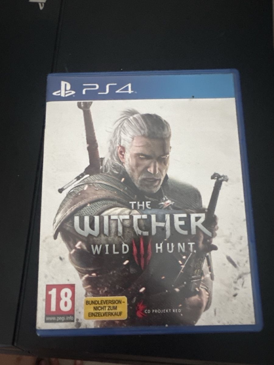 Sony Console: Playstation 4 inkl Witcher 3. & Finalfantasy XV – Usato da Bargen SH venduto da jer_z75w 2