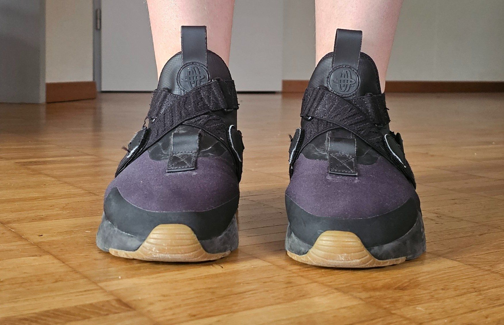 Nike Scarpe da donna: NIKE Air – Usato da Niederbuchsiten venduto da p16_k9xy 1