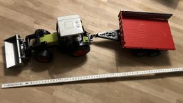 Claass Traktor mit Ladegabel und Anhänger - Sommerzeit!