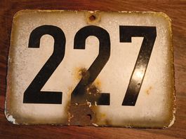 Emailschild Hausnummer 227