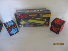 Atari 2600+ Pac-Man Edition & 2 Controller