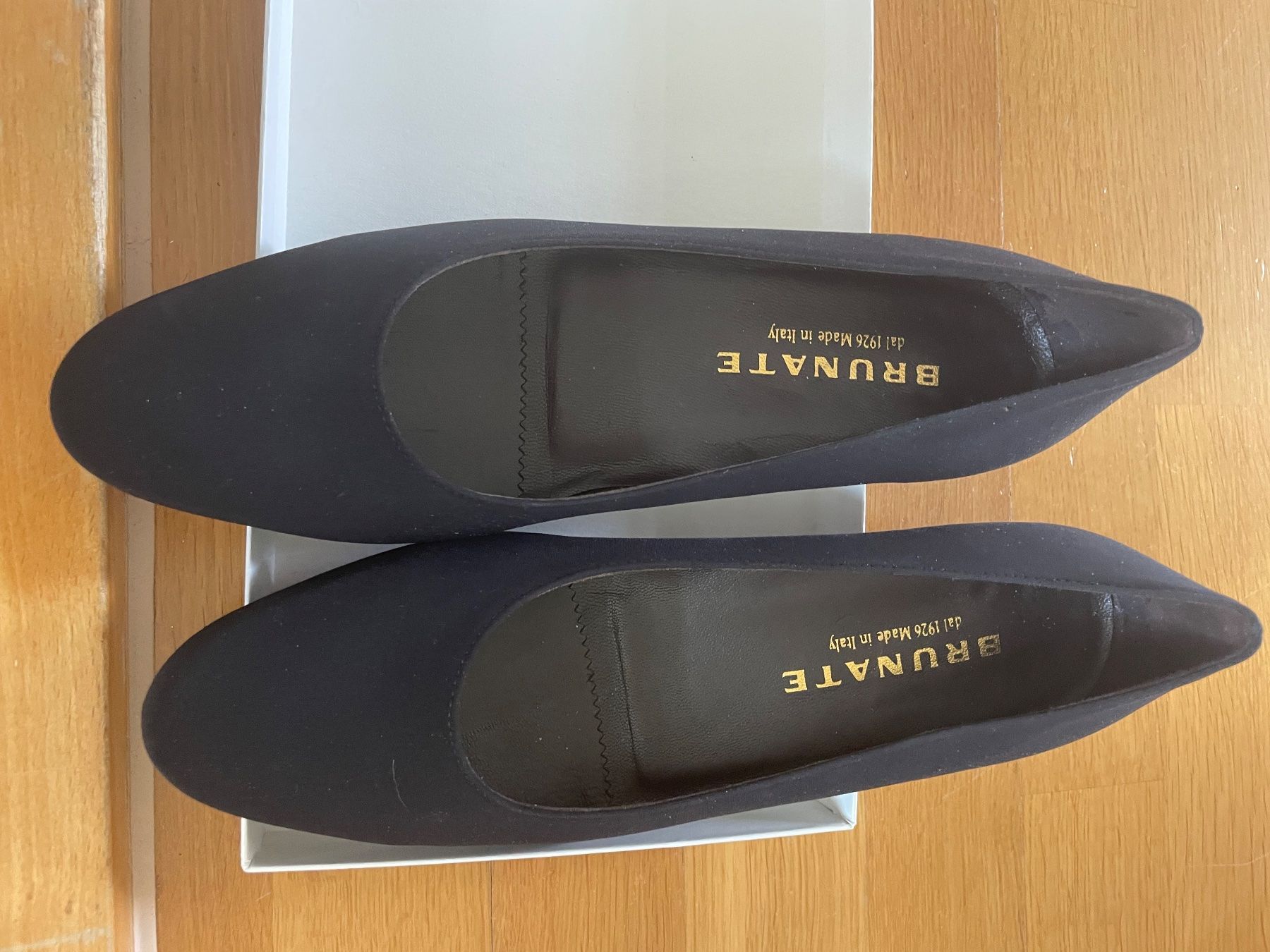 Scarpe da donna: BRUNATE Pumps Grösse 39 1/2, Schwarz – Usato da Weggis venduto da Villageneuf 1