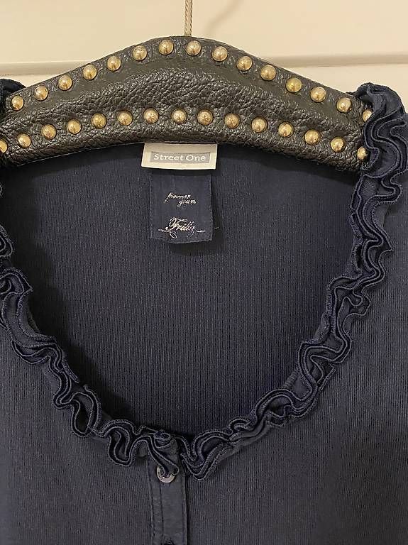 Maglioni & Felpe: Langarm Shirt Street one – Usato da Stein am Rhein venduto da aju_gr6w 2