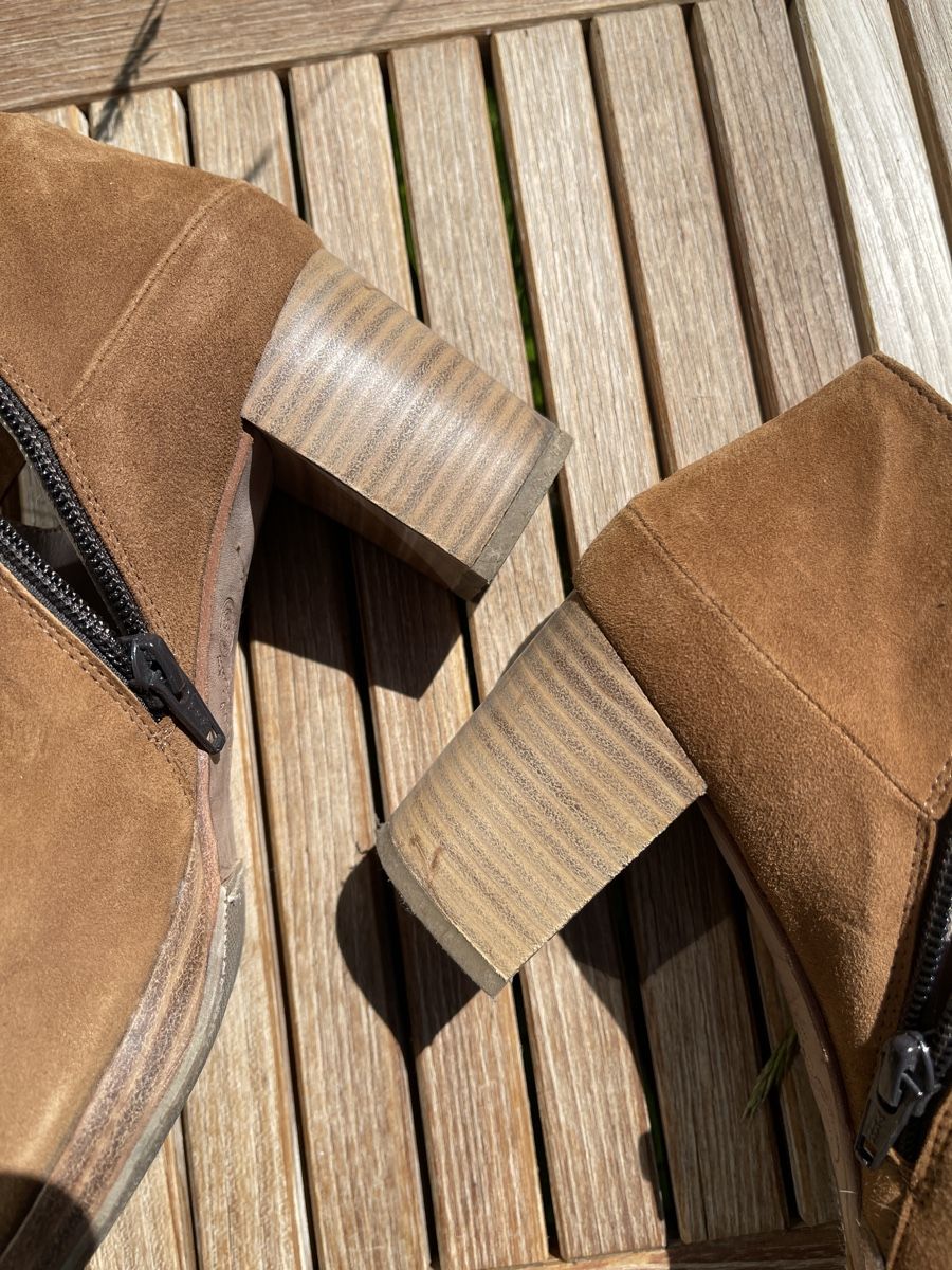 Scarpe da donna: Homers Stiefeletten Grösse 39 Rauleder – Usato da Basel venduto da Ritzibitzi 3
