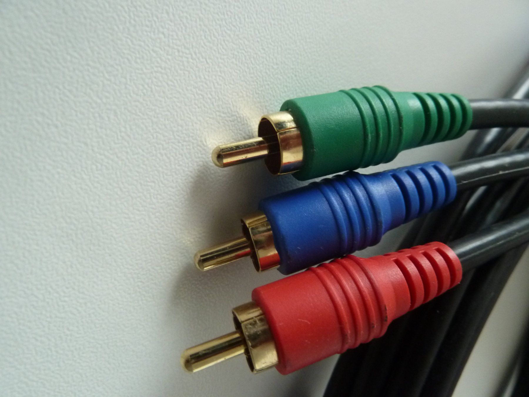 Kabel: RGB Kabel  2m – Gebraucht aus Affoltern am Albis von Sennrtv 3