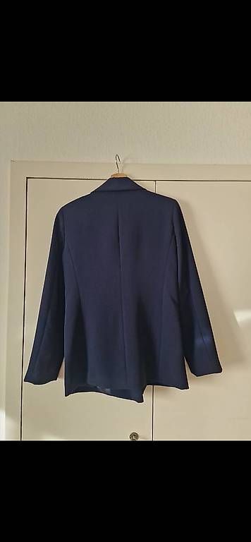 Giacche: Brauner und Dunkelblauer Blazer - Grösse 40 – Usato da Dällikon venduto da m.py_92 2