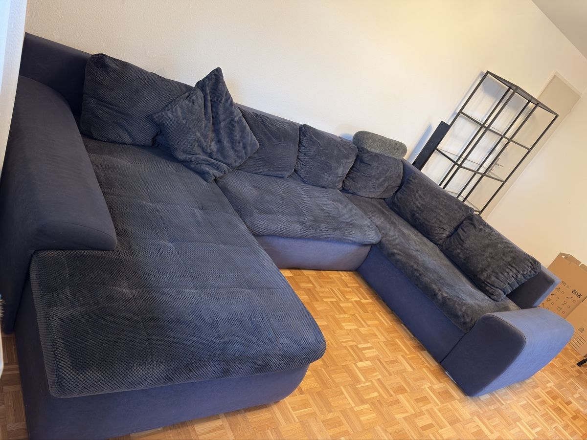 Sofas: Grosses Ecksofa in Dunkelblau  – D'occasion à Bassersdorf par Mojitoboy 3