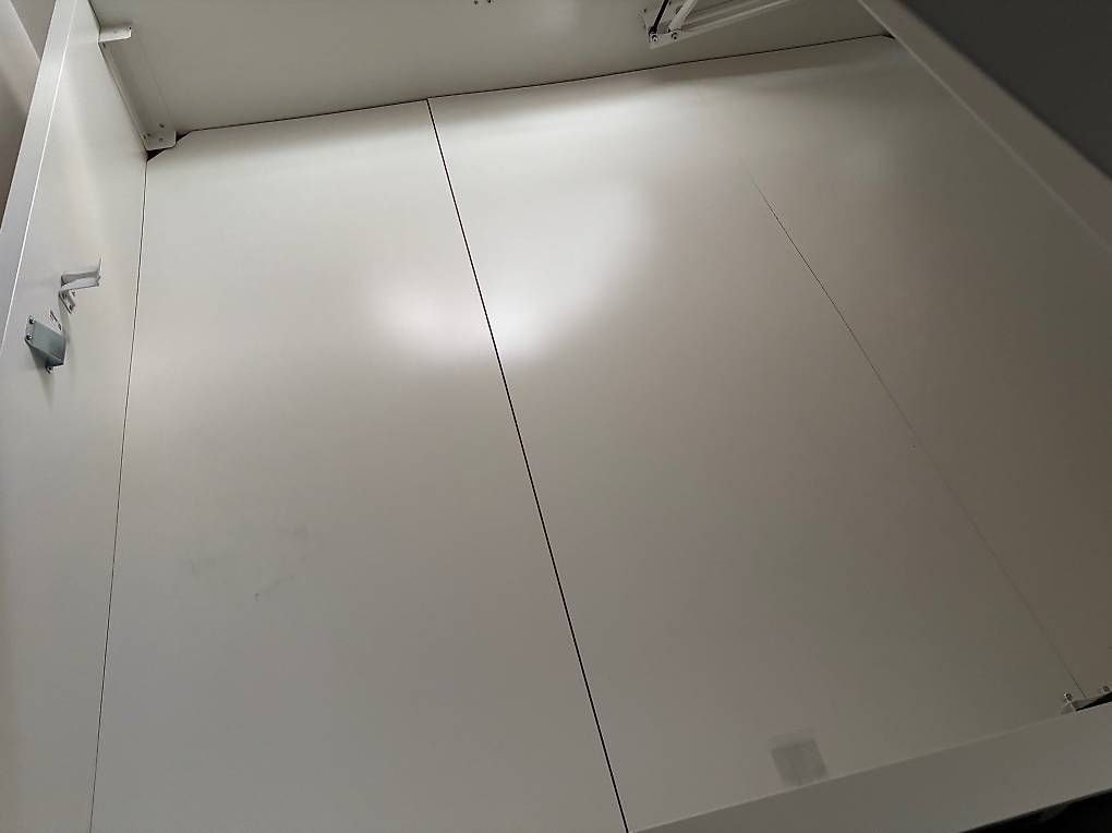 Letti: Bettgestell Malm mit Aufbewahrung – Usato da Chur venduto da Plec94 1