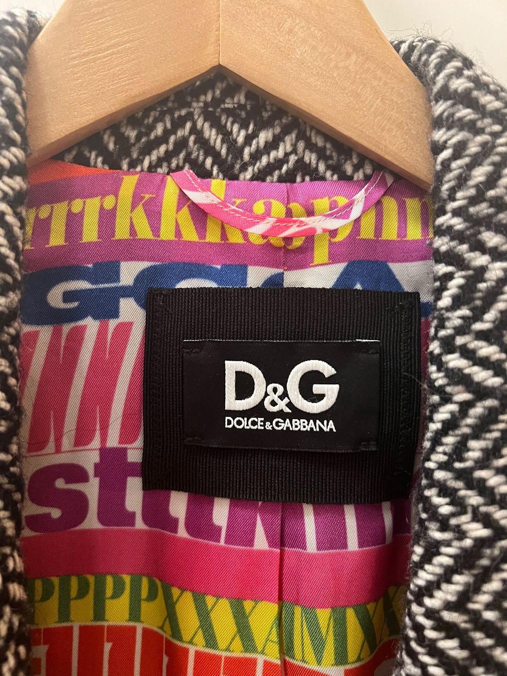 Dolce & Gabbana Jacken: DOLCE & GABBANA Blazer Jacket Jacke Gr 40IT – Gebraucht aus Ebmatingen von dartim 4