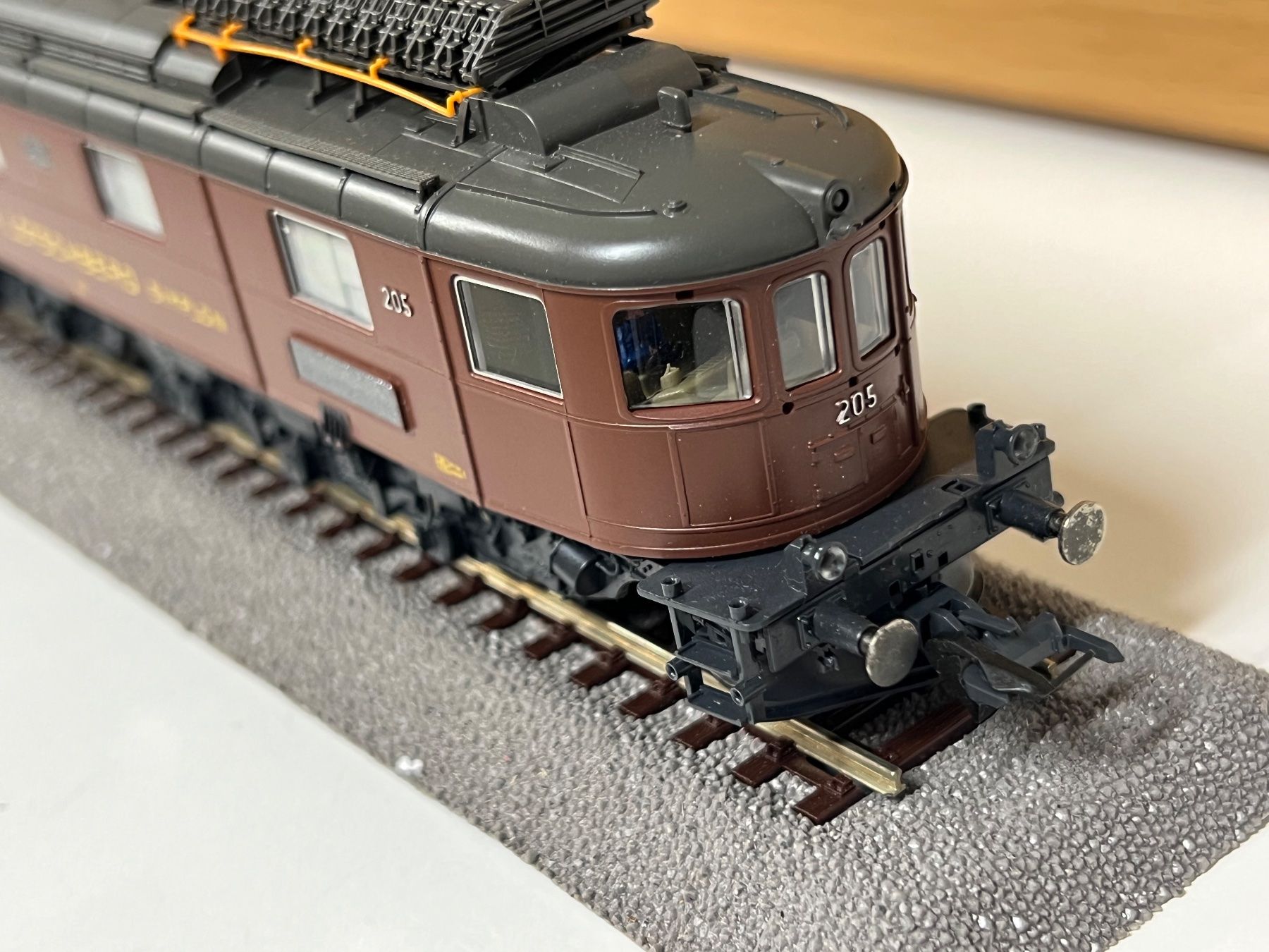 Roco Modellini di ferrovie: Roco Museums Edition Ae 6/8 BERN LÖTSCHBERG SIMPLON Digital – Usato da Neuenhof venduto da ludovicco 3