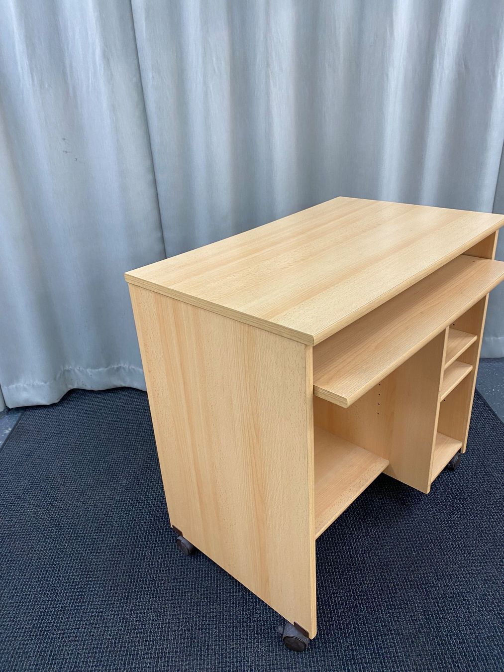 Scrivanie: Computertisch – Usato da Hägglingen venduto da Karin0802 3