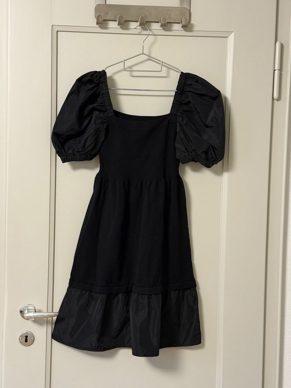 Twinset Vestiti: Twinset Minikleid - NEU mit Eticket – Usato da Kreuzlingen venduto da jen_5ktx