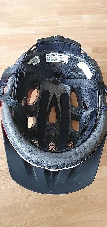 Caschi: Kindervelo-/Trottihelm zu verschenken – Usato da Zürich venduto da zuHause75 3