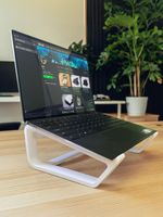 Ergonomischer Laptop-Ständer 15-16" - Modernes Design