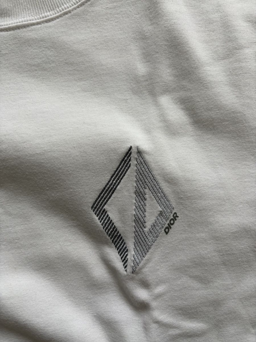 Dior T-shirt: Dior Tshirt in S – Usato da Jona venduto da Ensign2 1