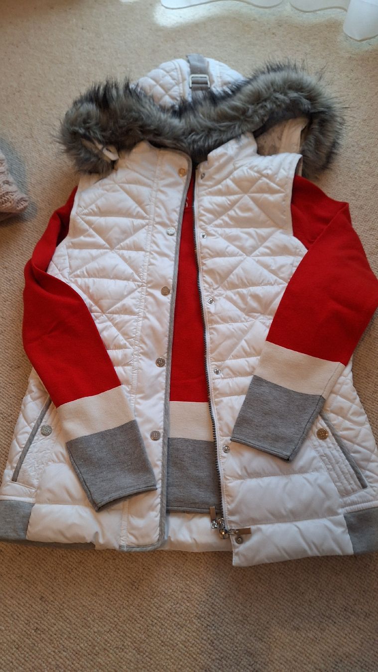 Lotti di vestiti: Bonita Gilet und Pulli.Neu – Nuovo (secondo la descrizione) da werdenberg venduto da Nsmilles 4
