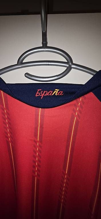 Canottiere & Pantaloni: Maillot d'équipe d'Espagne L – Usato da Petit-Lancy venduto da zesmile 1