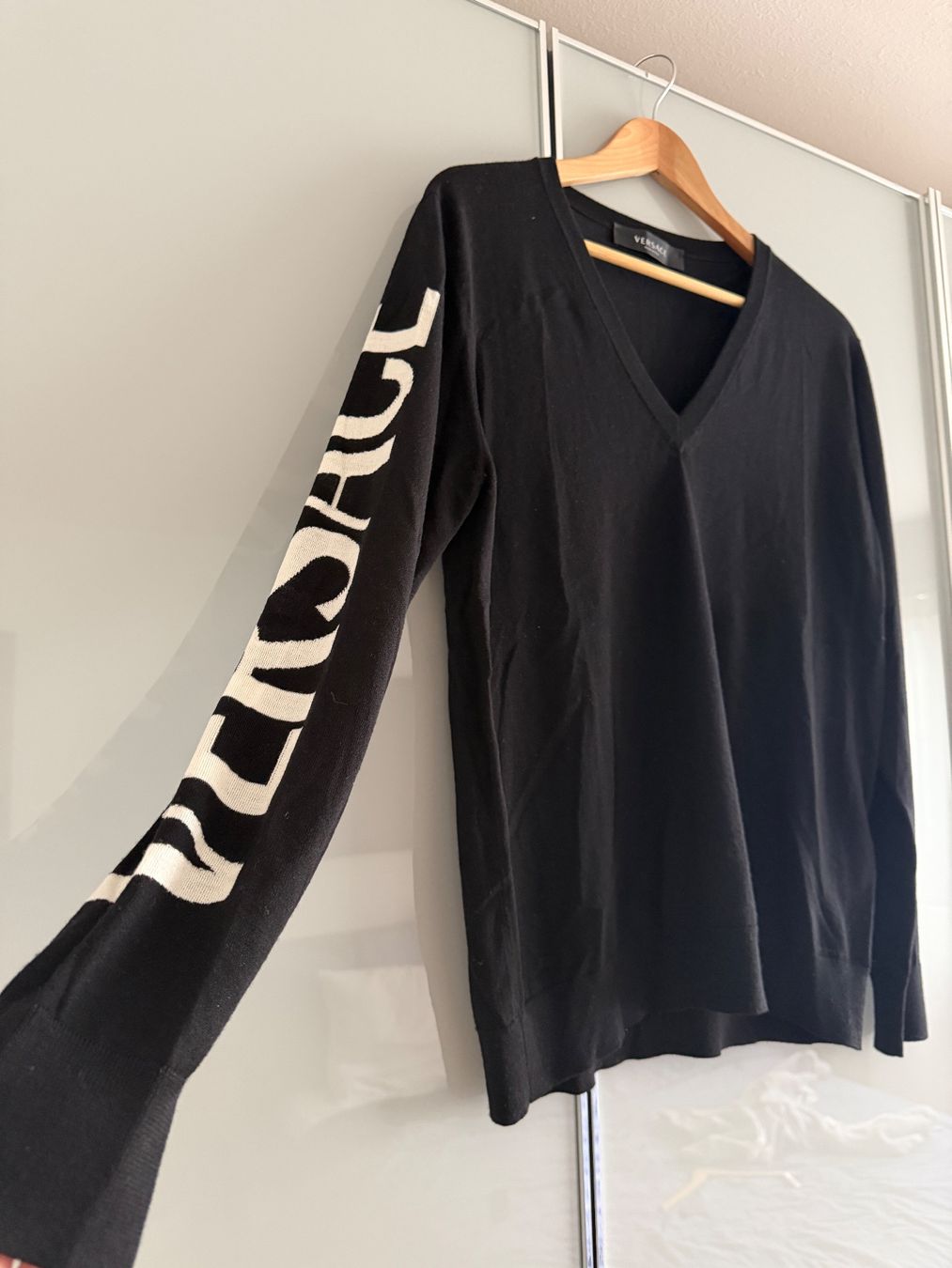 Versace Pulls & Sweat-shirts: Versace Pullover – D'occasion à Dübendorf par MariaS. 1