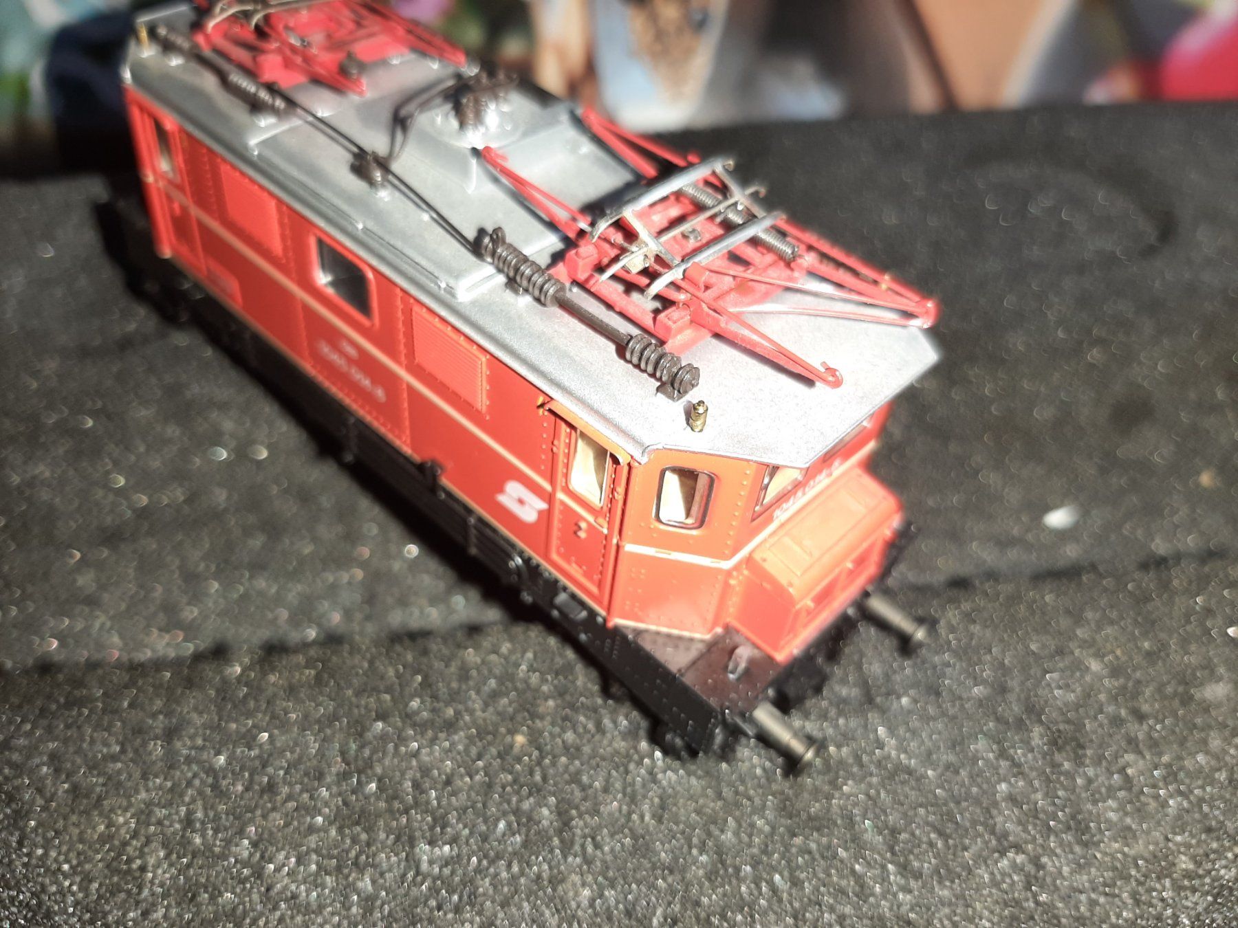 Roco Modelleisenbahnen: ROCO OBB 1045 014-6 – Gebraucht aus Avully von RIVALIS 5