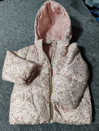 H&M Steppjacke mit Blumenmuster rosa Grösse 92