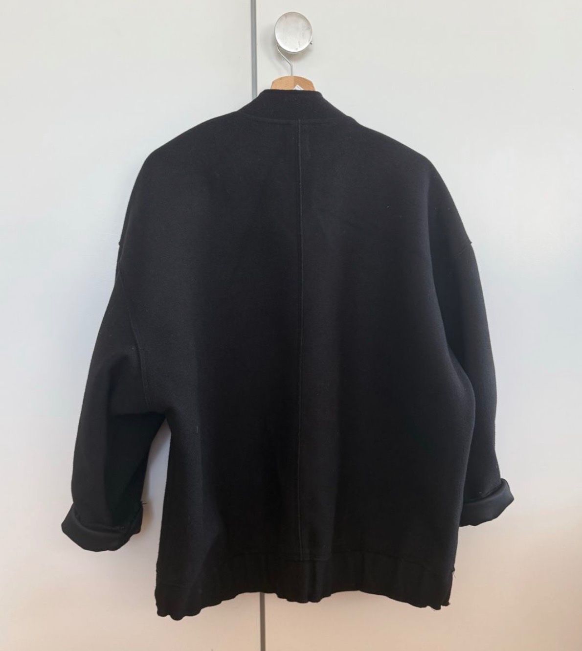 Zara Giacche: ZARA Bomber Jacket Oversize XS – Usato da Kreuzlingen venduto da hae23 1