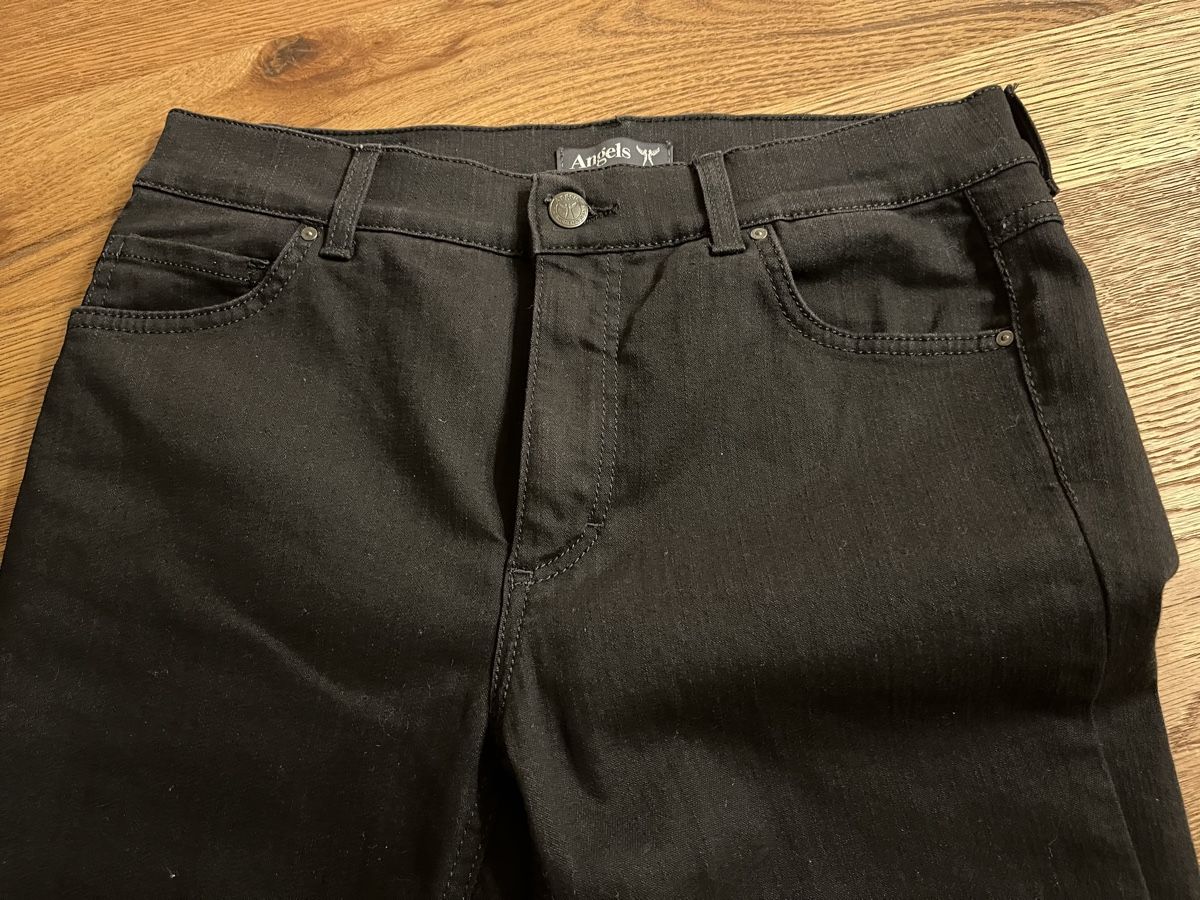 Jeans: Jeans  – Neu (gemäss Beschreibung) aus Schliern b. Köniz von medion3098 2