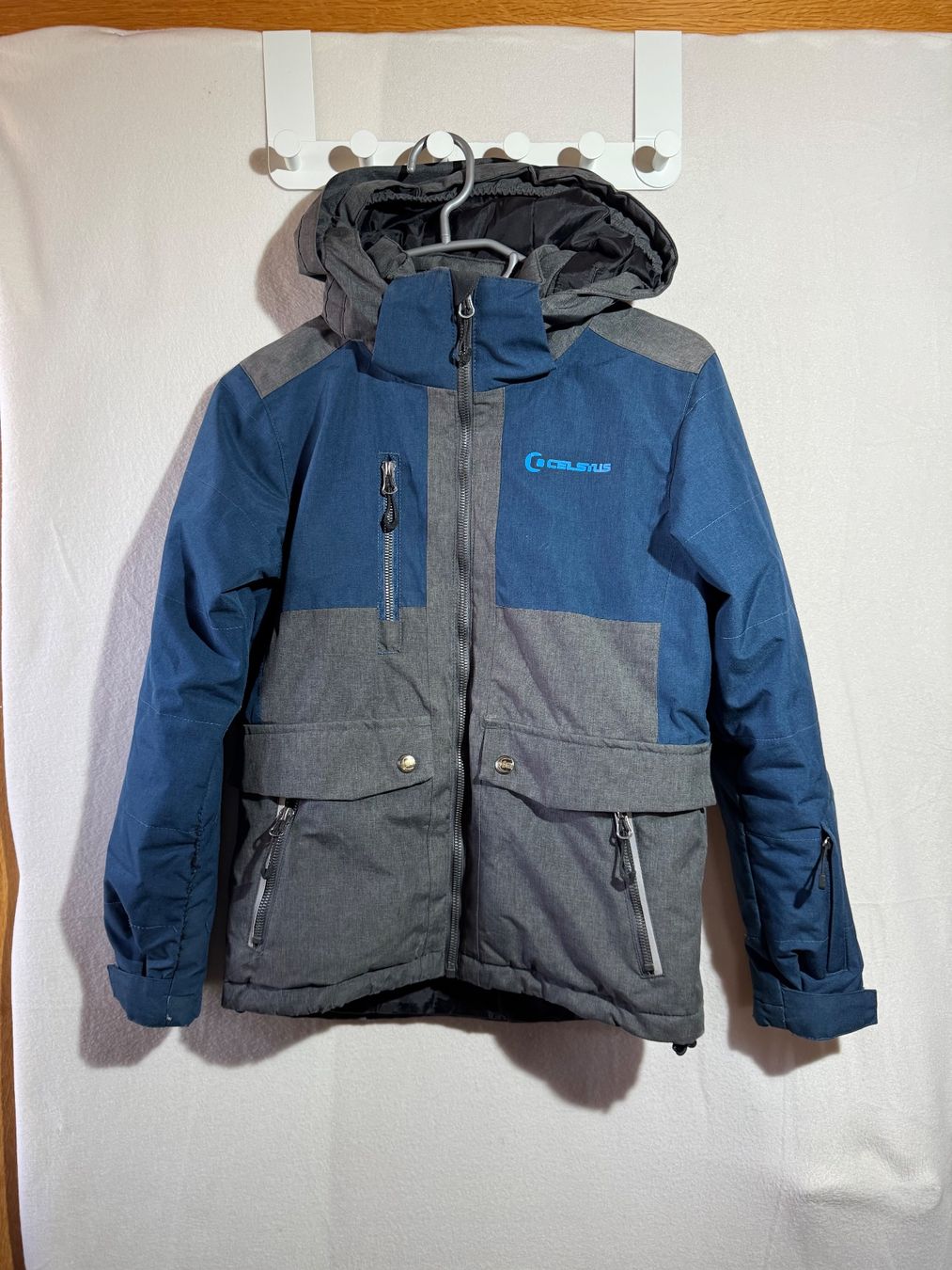 Giacche & Cappotti: Jacke von Celsius Gr. 140 – Usato da Grosswangen venduto da SALE_SALE_SALE