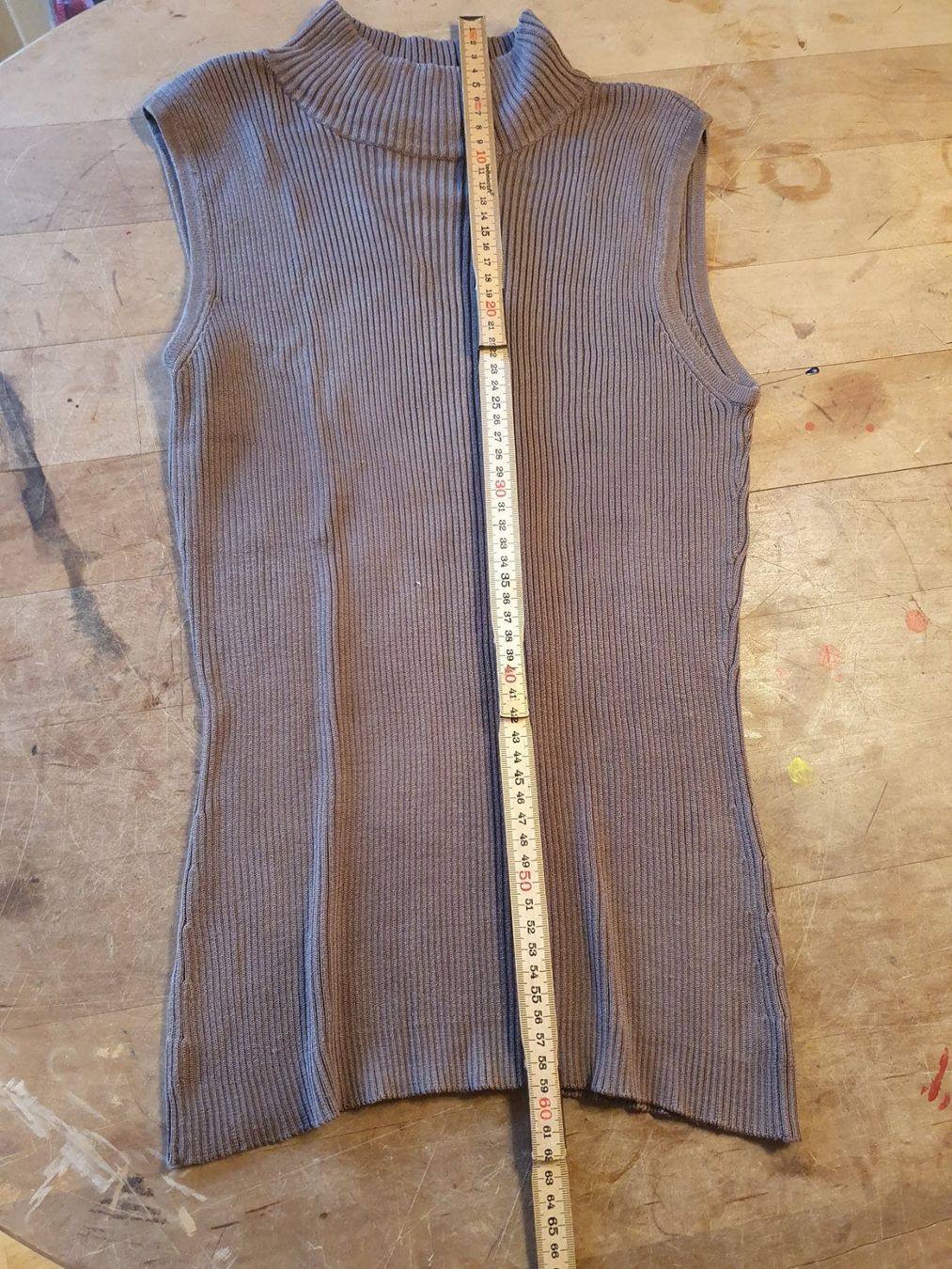 Maglioni & Felpe: Damenpullover ärmellos Grösse 42 – Usato da Zürich venduto da loosebone 1