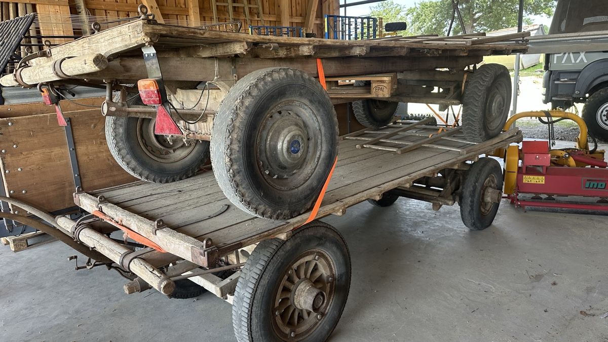 Anhänger: Ladewagen, Holzwagen, Anhänger – Defekt aus Münsingen von suxli
