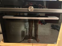 A vendre four a vapeur  SIEMENS CS856GPB7 encastrable combi 