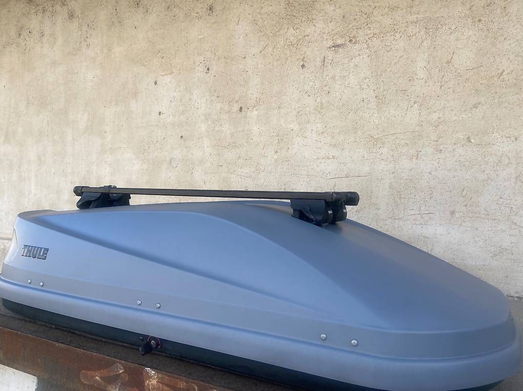 Box da tetto: XL Thule Dachbox Touring M mit oder ohne Träger – Usato da Leuzigen venduto da Doppelrad 1
