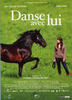 DANSE AVEC LUI