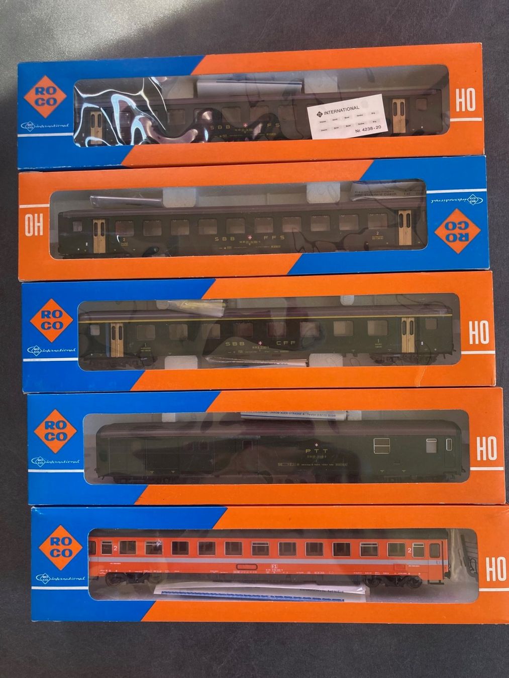 Roco Modellini di ferrovie: H0 Gleichstrom – Nuovo e nell'imballaggio originale da luzern venduto da Maclimac 2